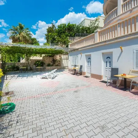 Borna 杜布罗夫尼克