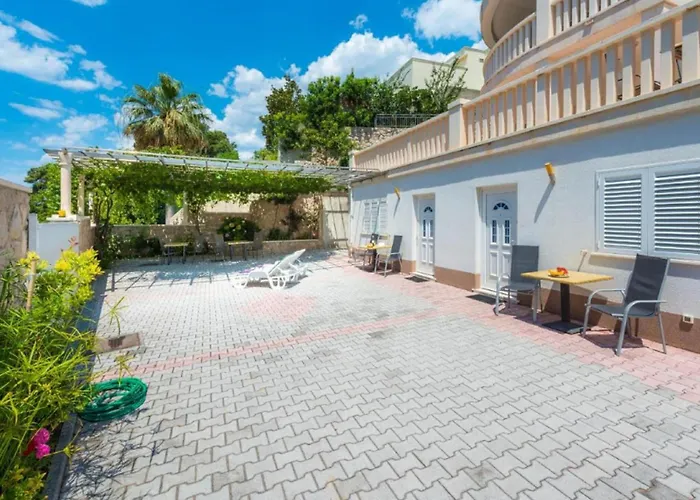 Borna 杜布罗夫尼克